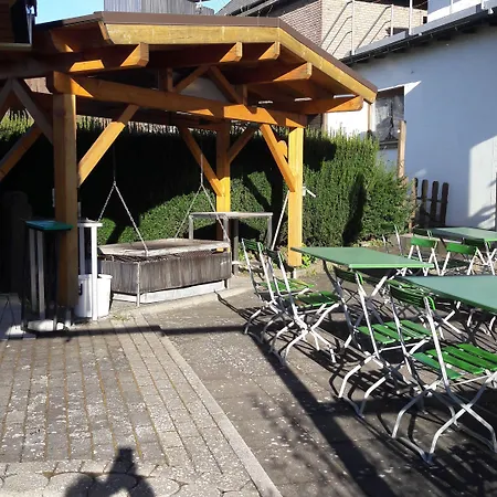 Estalagem Landgasthaus Hubertusklause 2*