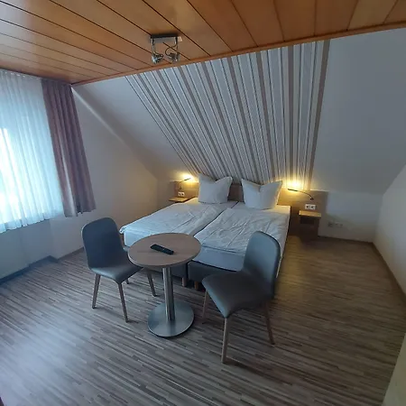 Landgasthaus Hubertusklause Inn 2*
