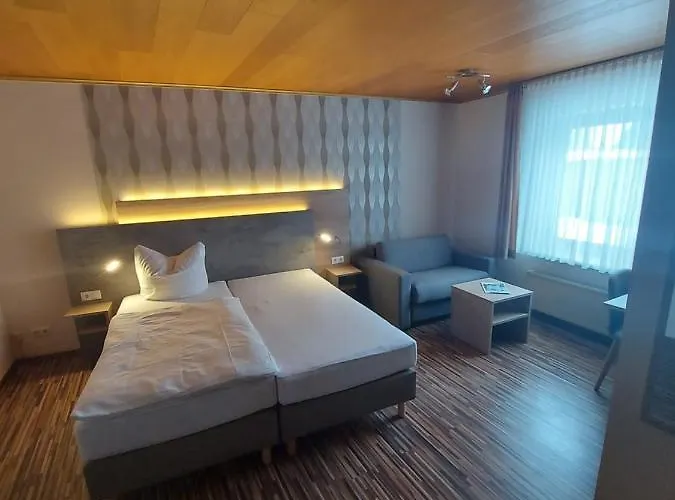 Landgasthaus Hubertusklause 宾馆 巴特马林贝格