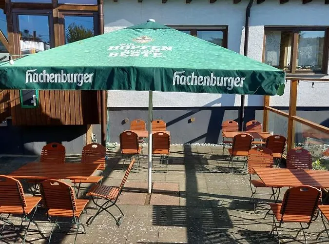 Landgasthaus Hubertusklause 2* 巴特马林贝格