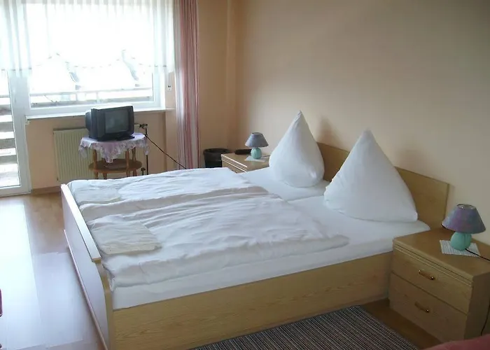 Landgasthaus Hubertusklause 宾馆 2*